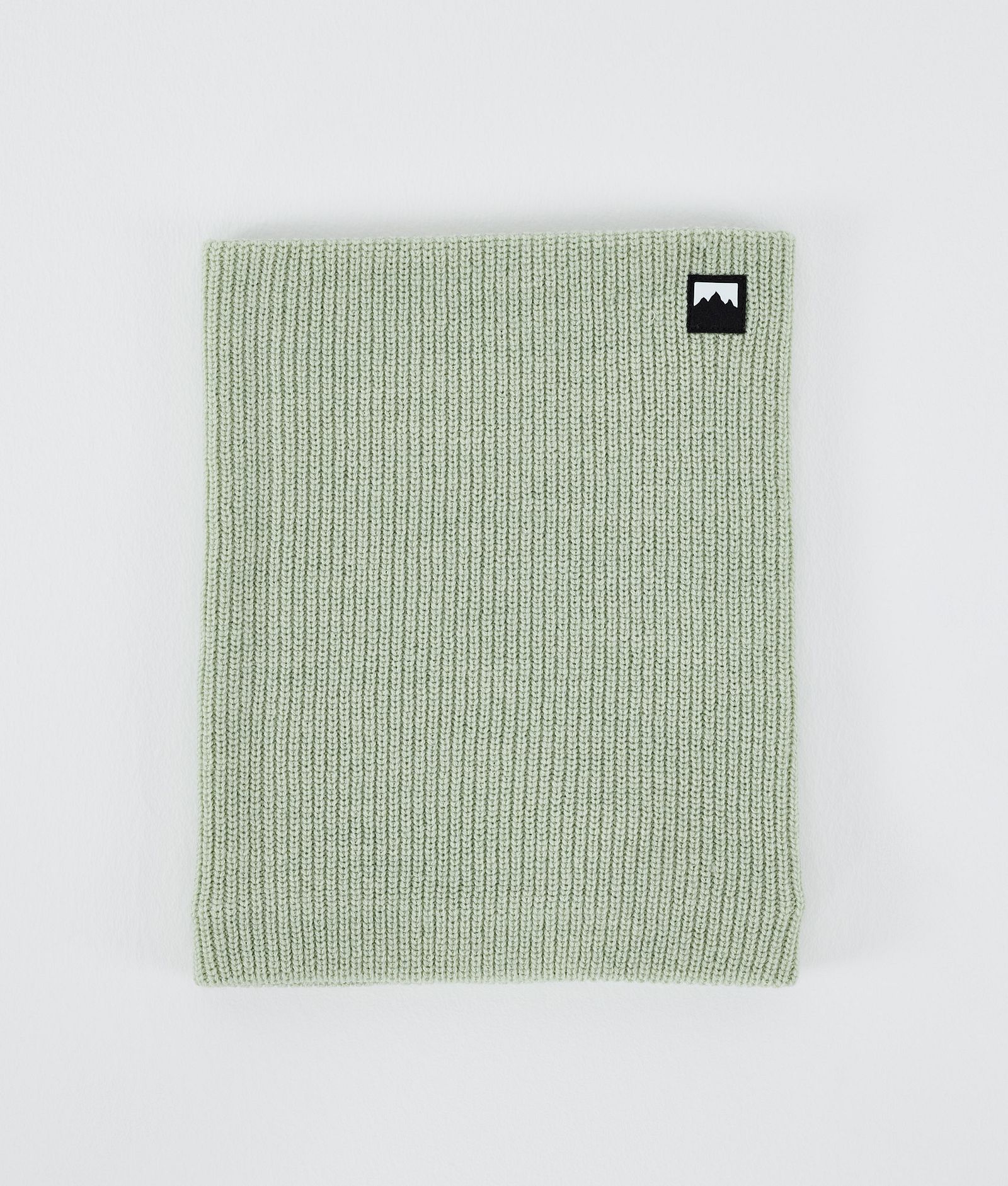 Classic Knitted 2022 Facemask Soft Green, Image 1 of 3