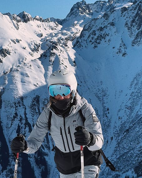 Client @romanehermen dans Moss W Veste de Ski Femme Soft Blue/Black