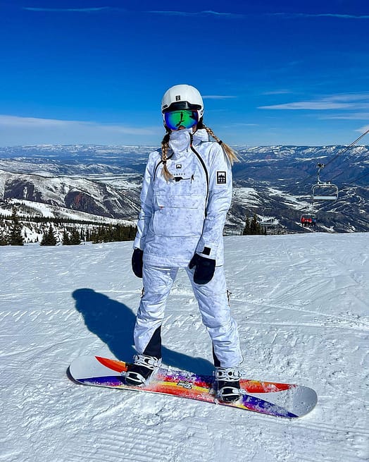 Cliente @starmelstar7 en Doom W 2021 Chaqueta Snowboard Mujer White Tiedye