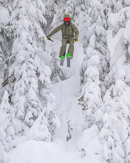 Customer @mac.boucher in Fawk Snowboard Pants Men Greenish